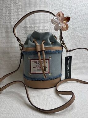 True Religion Buddha Patch Denim Bucket Bag with Crossbody Strap 💙